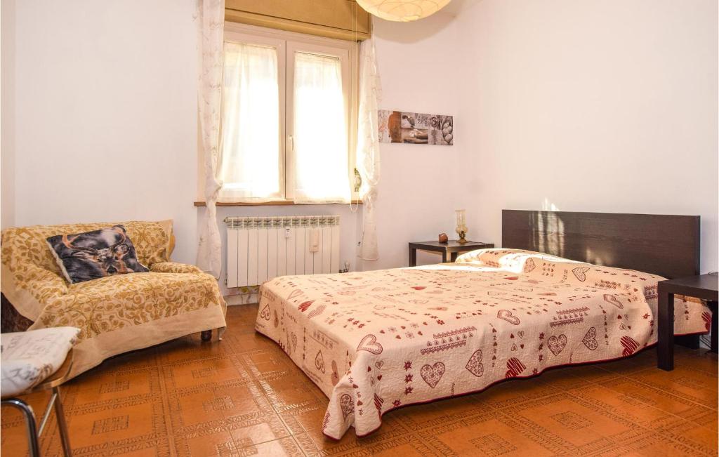 Posteľ alebo postele v izbe v ubytovaní Nice Apartment In Chatillon With Wifi