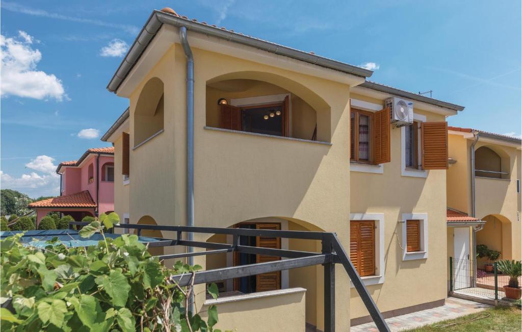 One-Bedroom Apartment In Fazana