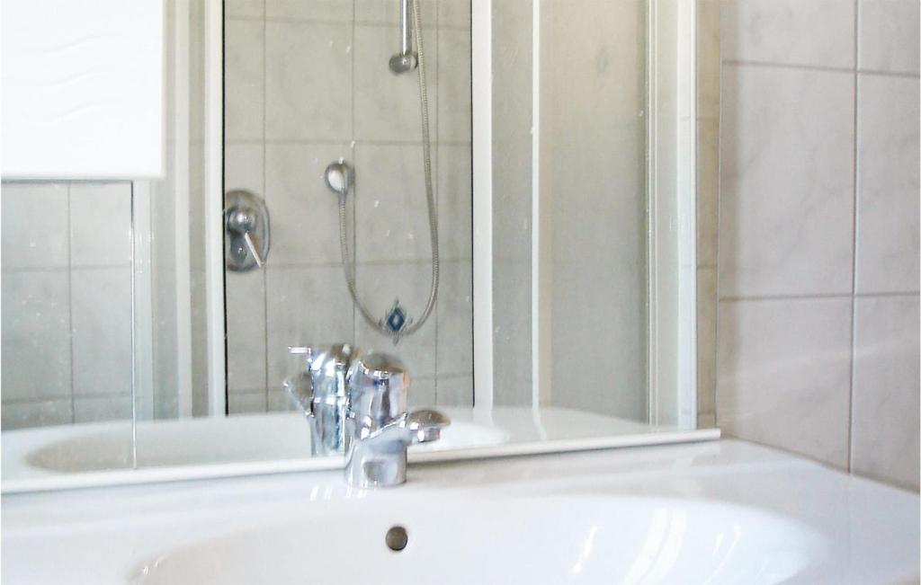 Kúpeľňa v ubytovaní One-Bedroom Apartment In Salzburg