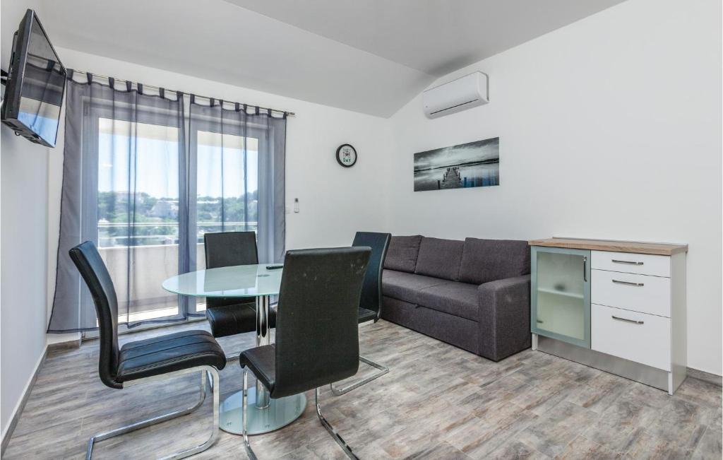 2 Bedroom Amazing Apartment In Split
