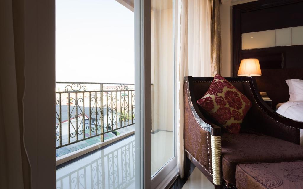 LK President - Resim 28