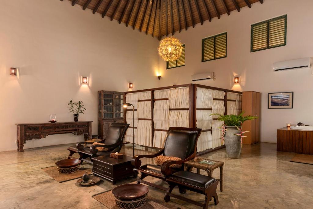 A seating area at Aditya Resort