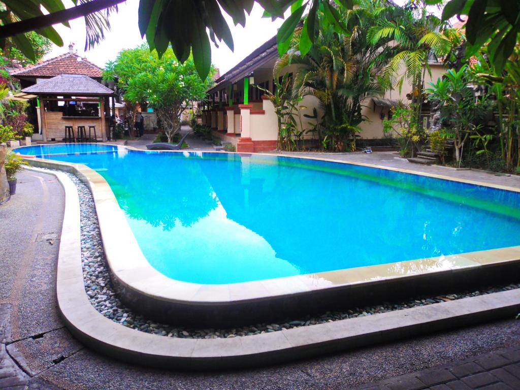 Bazén v ubytování Bali Diva Hotel Kuta nebo v jeho okolí