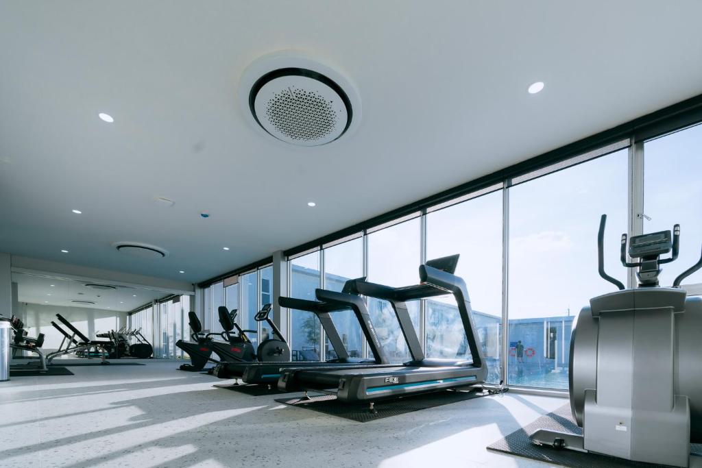 Fitness centrum a/nebo fitness zařízení v ubytování วัน บัดเจท เชียงราย บายพาสตะวันออก One Budget Hotel Chiangrai Bypass-East