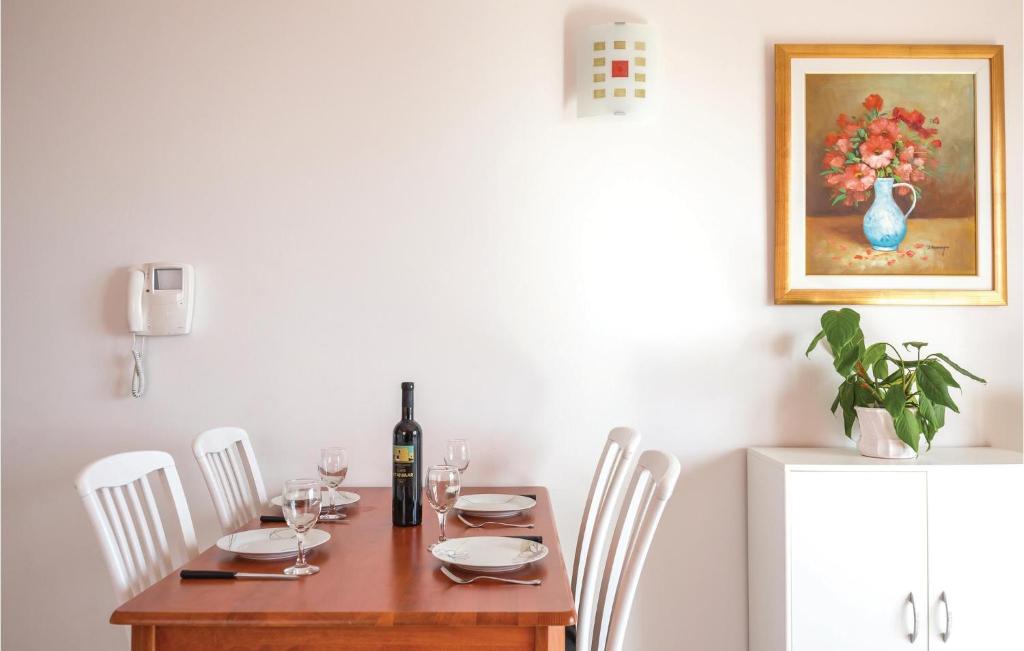 Fotografia z galérie ubytovania Apartment Makarska With Sea View 02 v destinácii Makarska