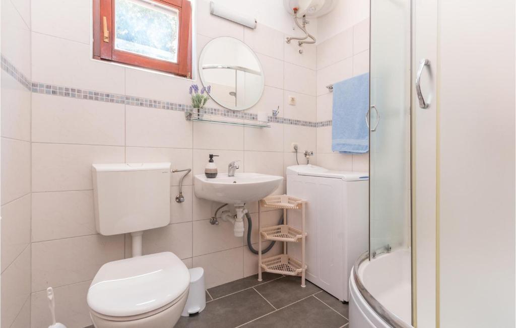 Koupelna v ubytování Holiday Home Mali Iz 40