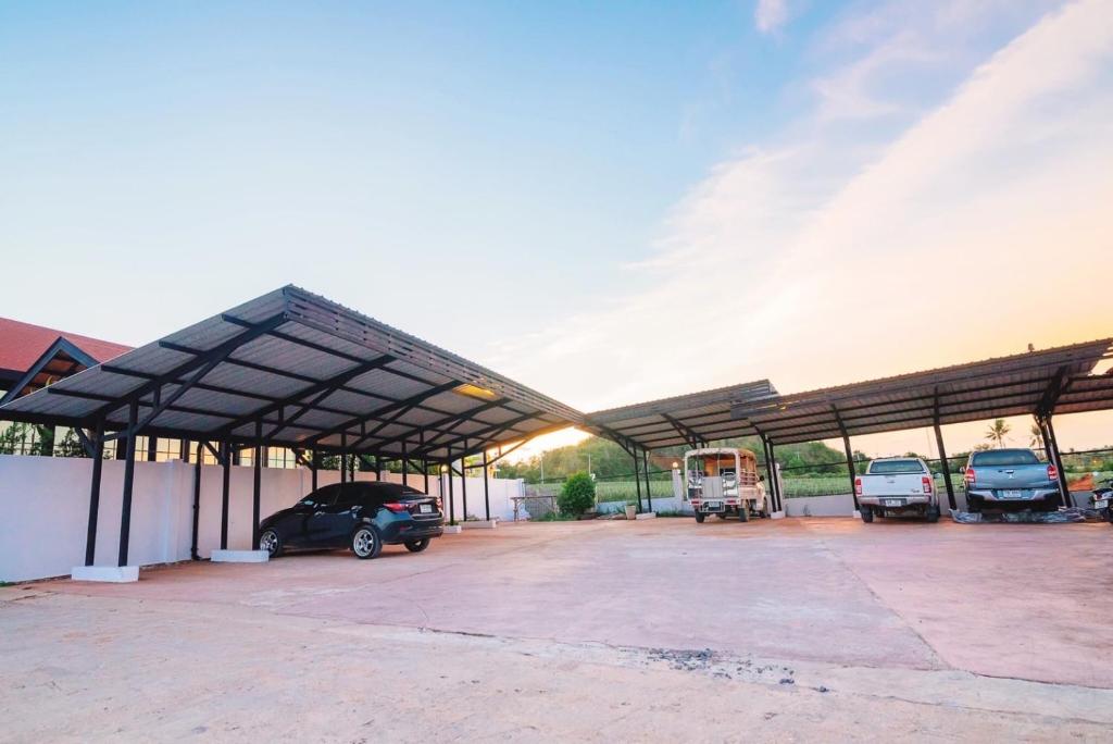 Fotografie z fotogalerie ubytování Pa Prai Villas and Suites Resort v destinaci Pran Buri