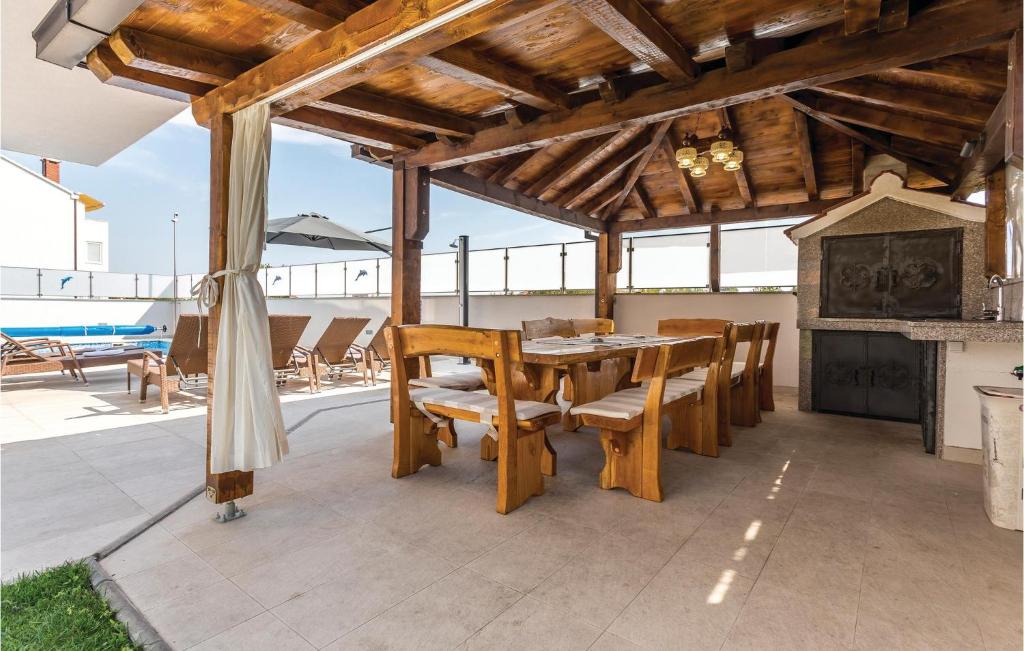 Fotografia z galérie ubytovania Beautiful Home In Stobrec With Sauna v Splite