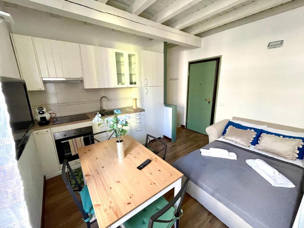 Afbeelding uit fotogalerij van Casa Marsos in Brescia