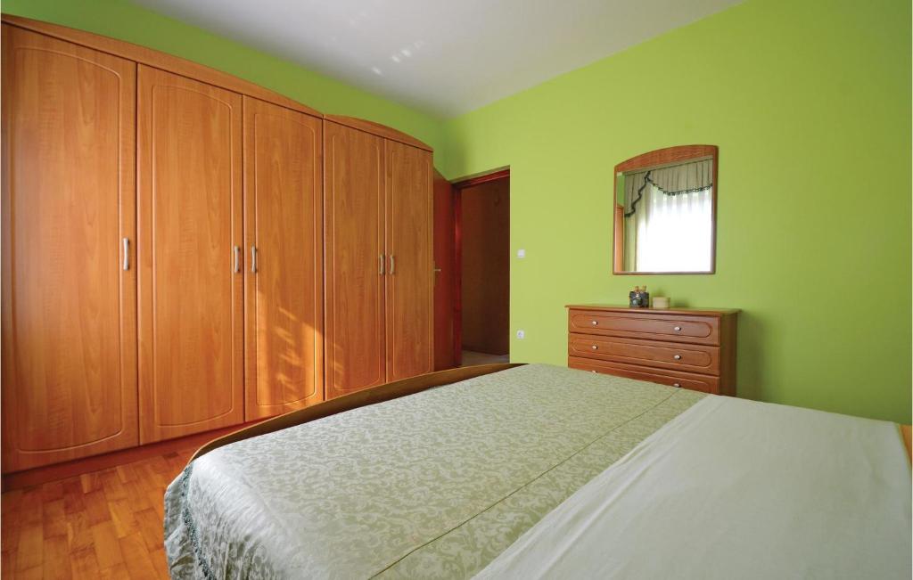 Posteľ alebo postele v izbe v ubytovaní Holiday Home Labin Presika Ii