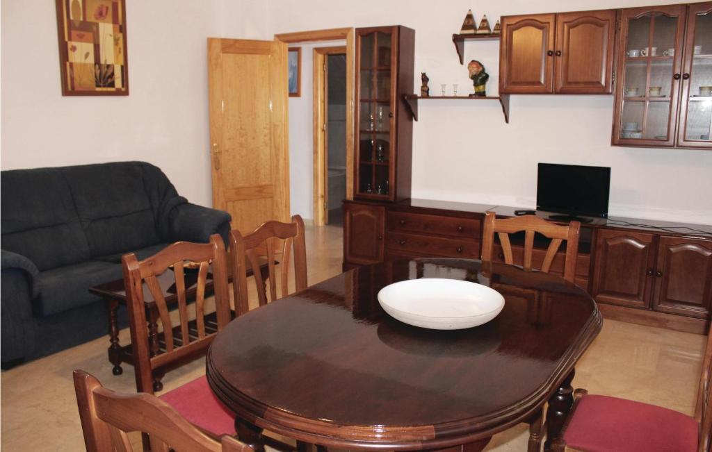 Kuchnia lub aneks kuchenny w obiekcie Gorgeous Home In Torrox With Kitchen