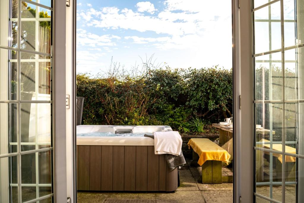 Billede fra billedgalleriet på Badgers Way - with hot tub i Padstow