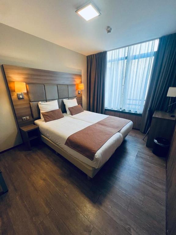 OZO Hotels Cordial Amsterdam - Resim 23