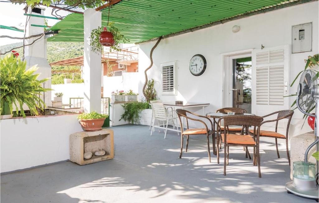 Balkón nebo terasa v ubytování Holiday Home Orebic With Sea View I