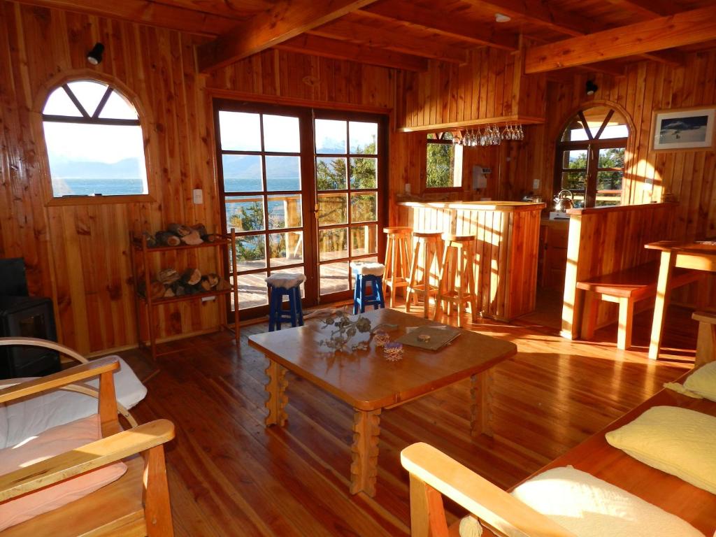 Fotografie z fotogalerie ubytování Terra Luna Lodge v destinaci Puerto Guadal