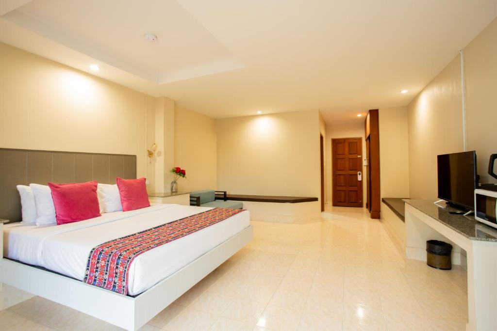 Tri's Miracle Kata Beach Side - Resim 33