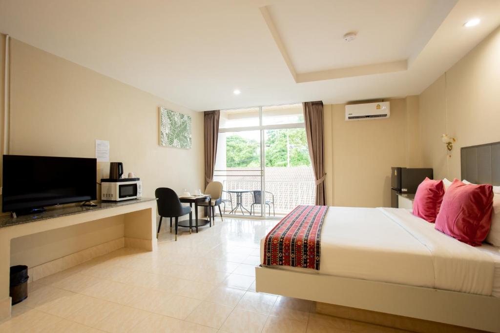 Tri's Miracle Kata Beach Side - Resim 2