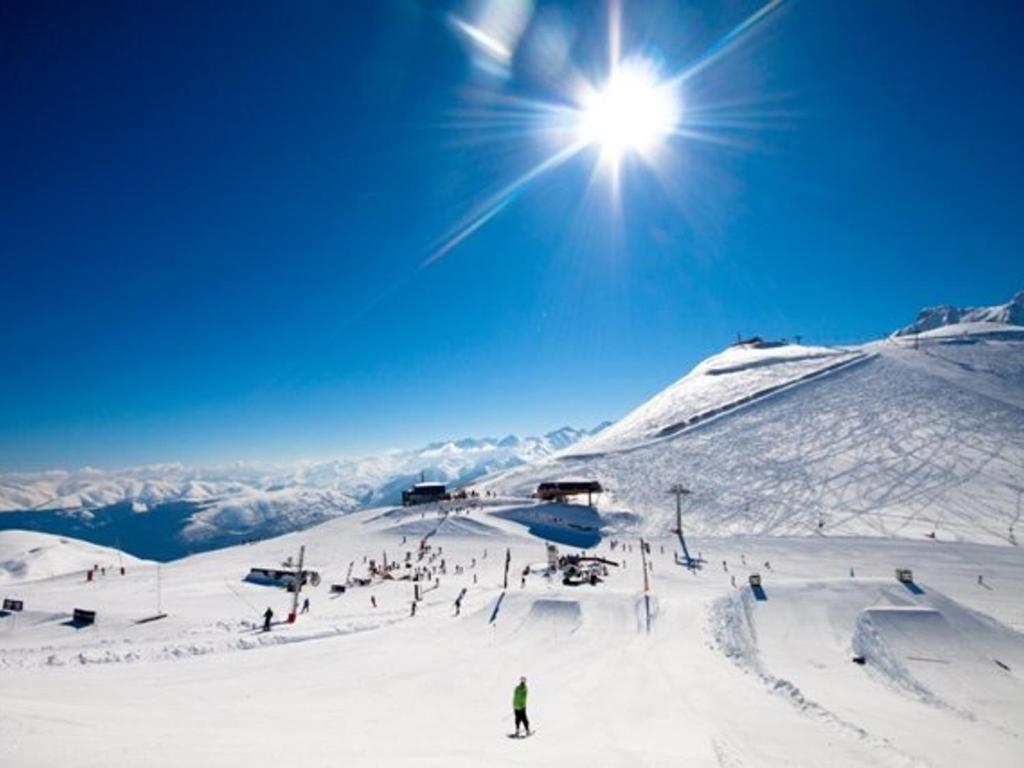 Confort et Praticité : Appartement 4 Pers. à St-Lary Village, Proche Commerces et Téléphérique - FR-1-296-455 v zime