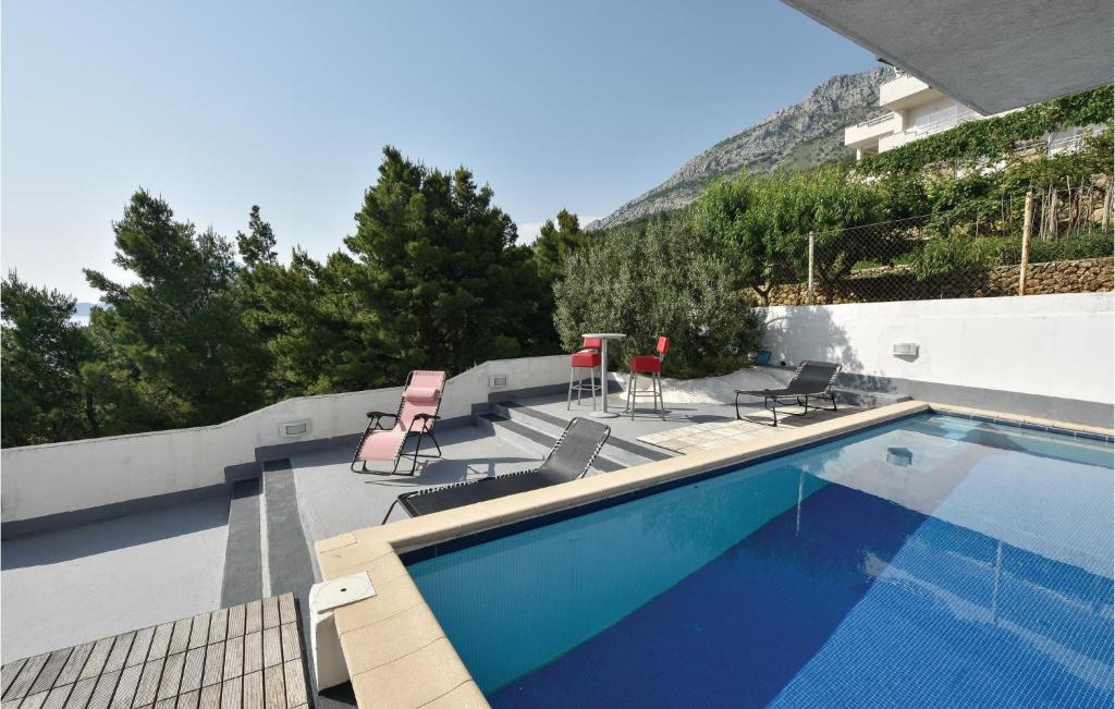 Bazén v ubytovaní Holiday Home Balica Rat Bb Iii alebo v jeho blízkosti