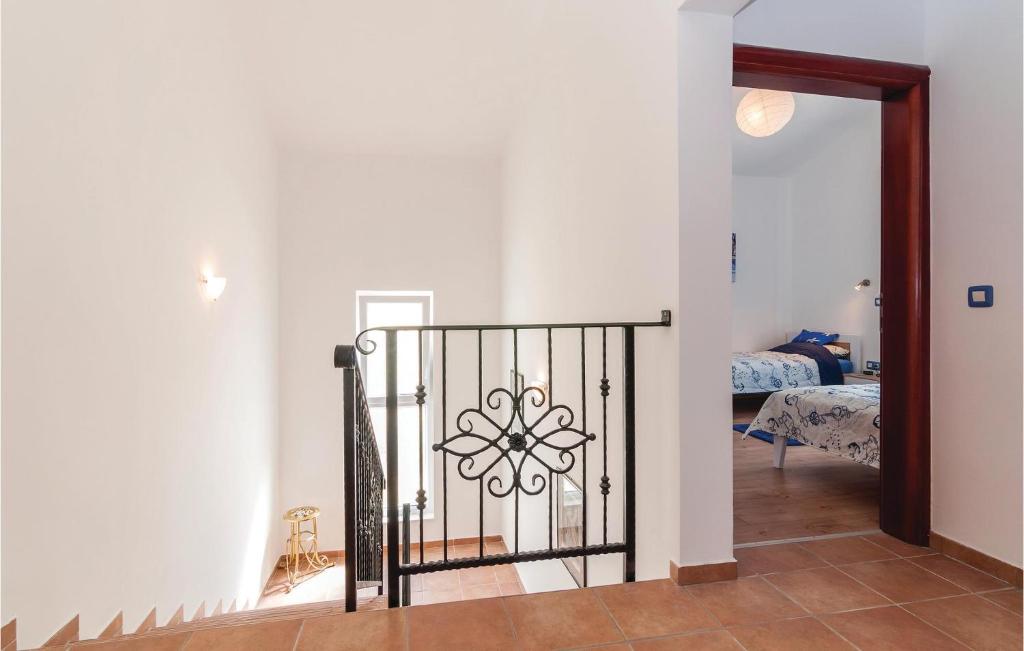 Posteľ alebo postele v izbe v ubytovaní Three-Bedroom Holiday Home In Novigrad