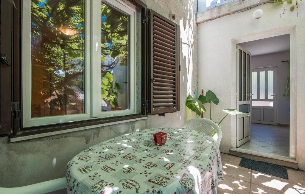 Fotografia z galérie ubytovania Cozy Apartment In Mali Losinj v Mali Lošinj