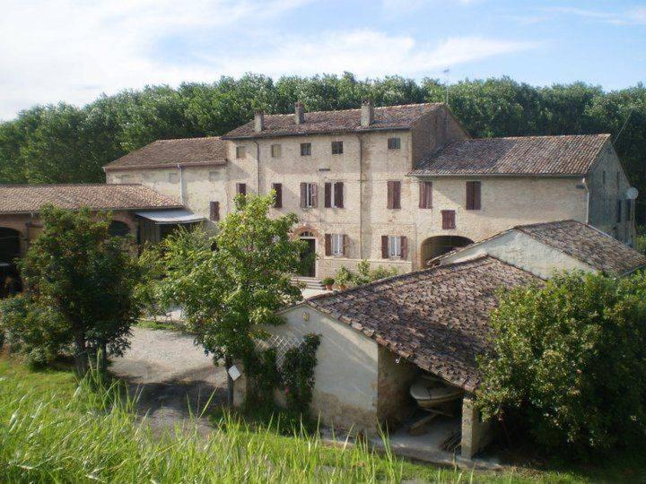 Здание отеля типа «постель и завтрак»