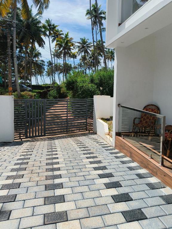 Fotografie z fotogalerie ubytování Wavealokam Beach Retreat v destinaci Varkala