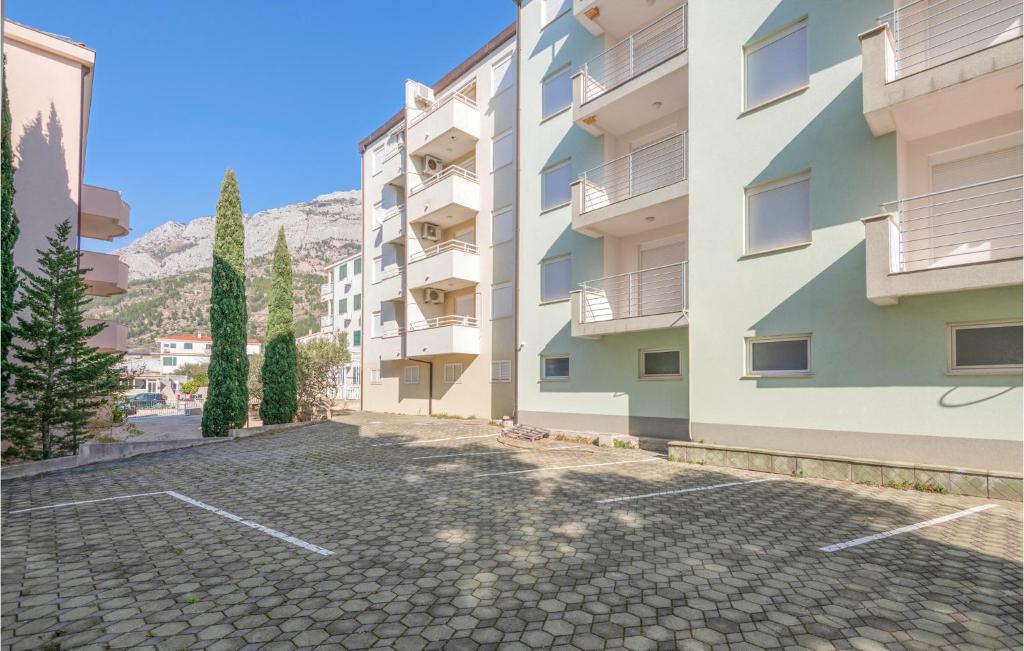 Budova, v ktorej sa apartmán nachádza