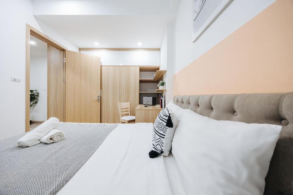 Postel nebo postele na pokoji v ubytování The Euphoria Sophisticated Style - Stay 24h