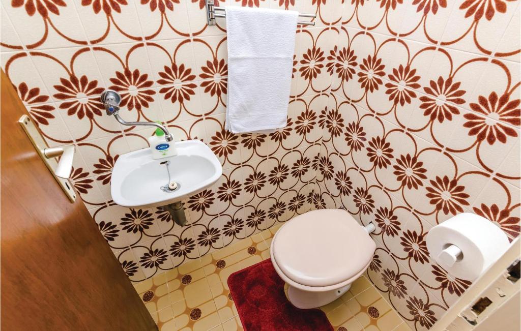 Kúpeľňa v ubytovaní Apartment Senj Cr