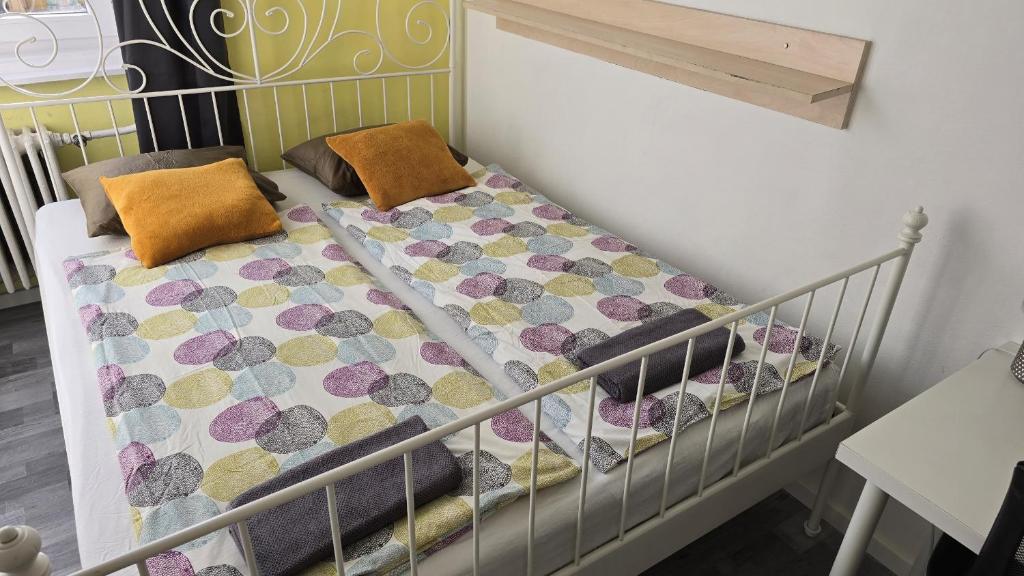 Postel nebo postele na pokoji v ubytování Astoria Guesthouse