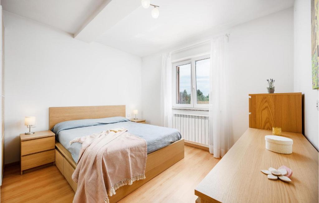Posteľ alebo postele v izbe v ubytovaní Cozy Home In Buje With Wifi