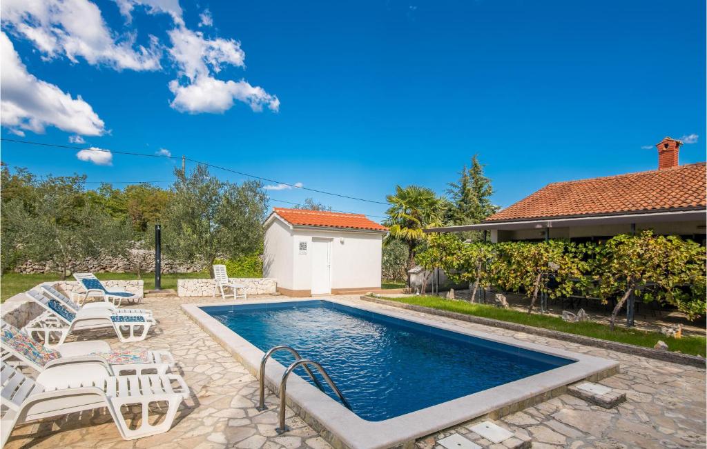 Stunning Home In Malinska