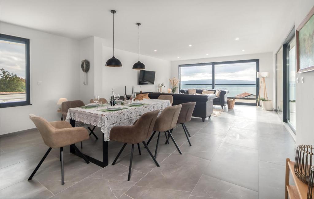 Fotografia z galérie ubytovania Cozy Home In Crikvenica With Sauna v destinácii Crikvenica