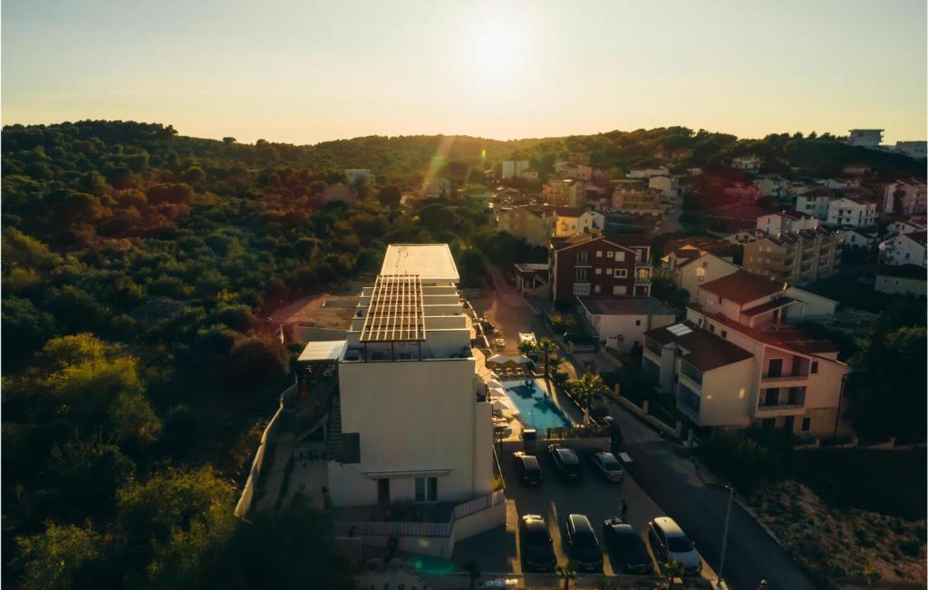 Pohľad na východ alebo západ slnka z apartmánu alebo blízkeho okolia