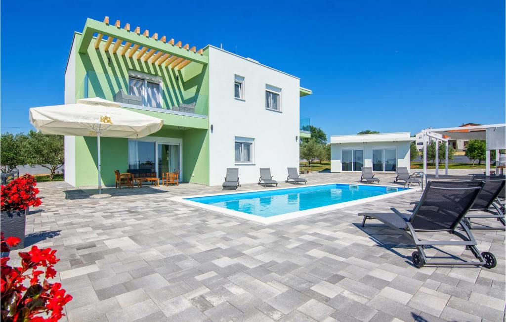 Fotografie z fotogalerie ubytování Stunning Home In Vrsi v destinaci Vrsi