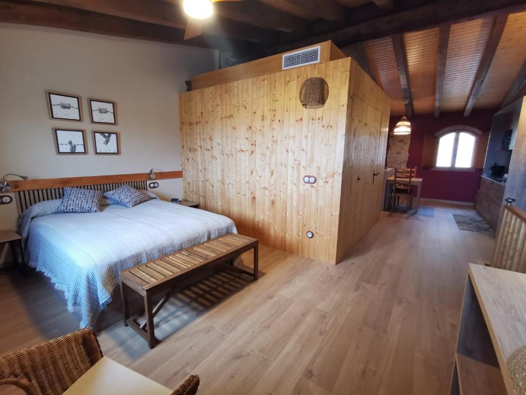 Postel nebo postele na pokoji v ubytování Ca la Pubilla