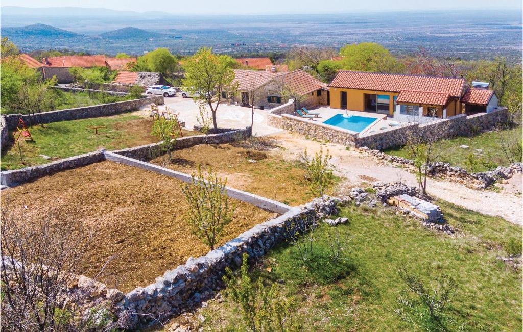 Príroda v okolí dovolenkového domu
