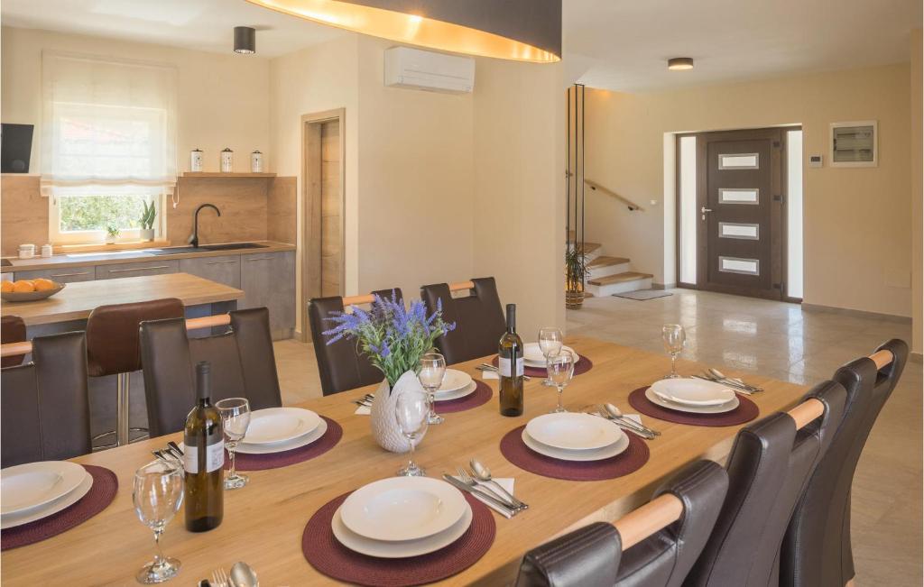 Fotografia z galérie ubytovania Stunning Home In Umag With Wifi v destinácii Umag