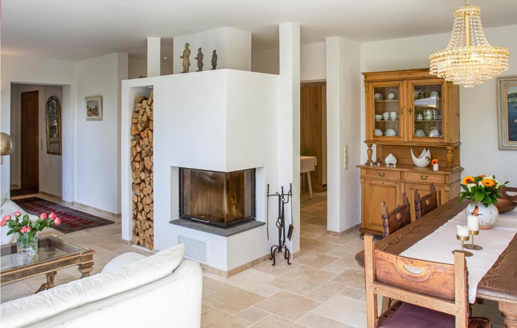 Amazing Home In Nideggen With Wifi - Three-Bedroom Holiday Home