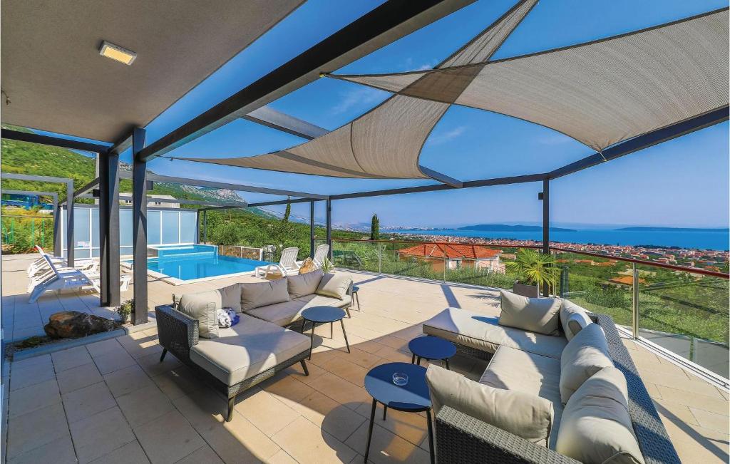 Stunning Home In Kastel Stari