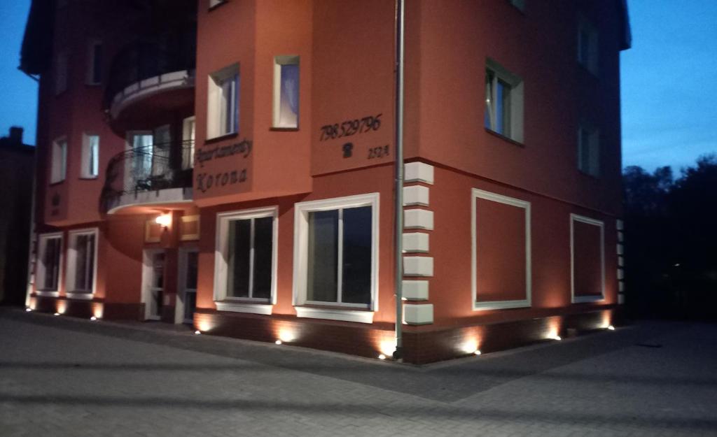 Budova, v ktorej sa apartmán nachádza