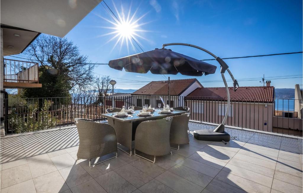 3 Bedroom Gorgeous Home In Crikvenica