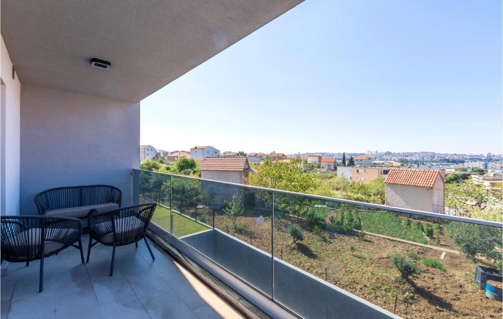 Balkón alebo terasa v ubytovaní 2 Bedroom Stunning Apartment In Solin