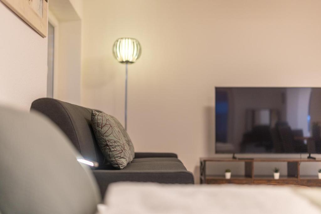 Jasminkas Host 2, Ruhig, City und Naturnah, Gratis Parkplatz und Balkon - Resim 12