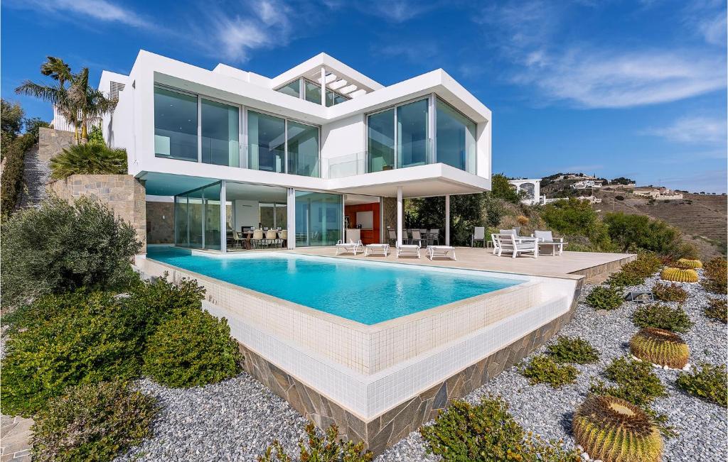 Πισίνα στο ή κοντά στο Stunning Home In Granada