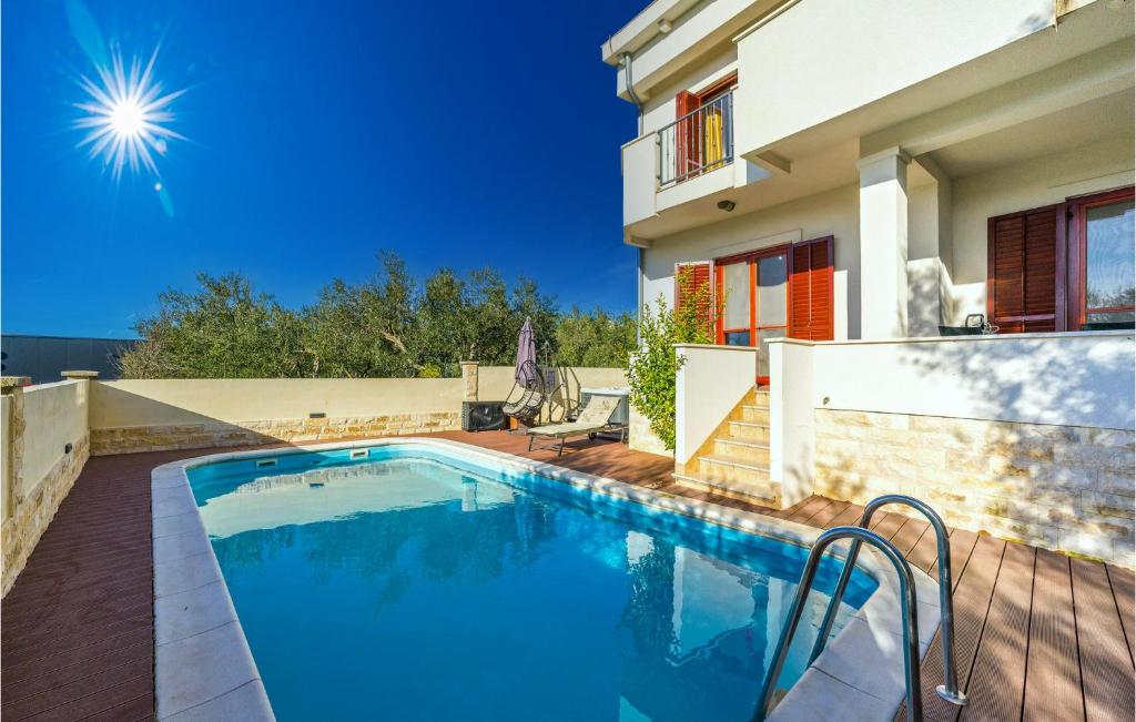 Amazing Home In Sv,filip I Jakov