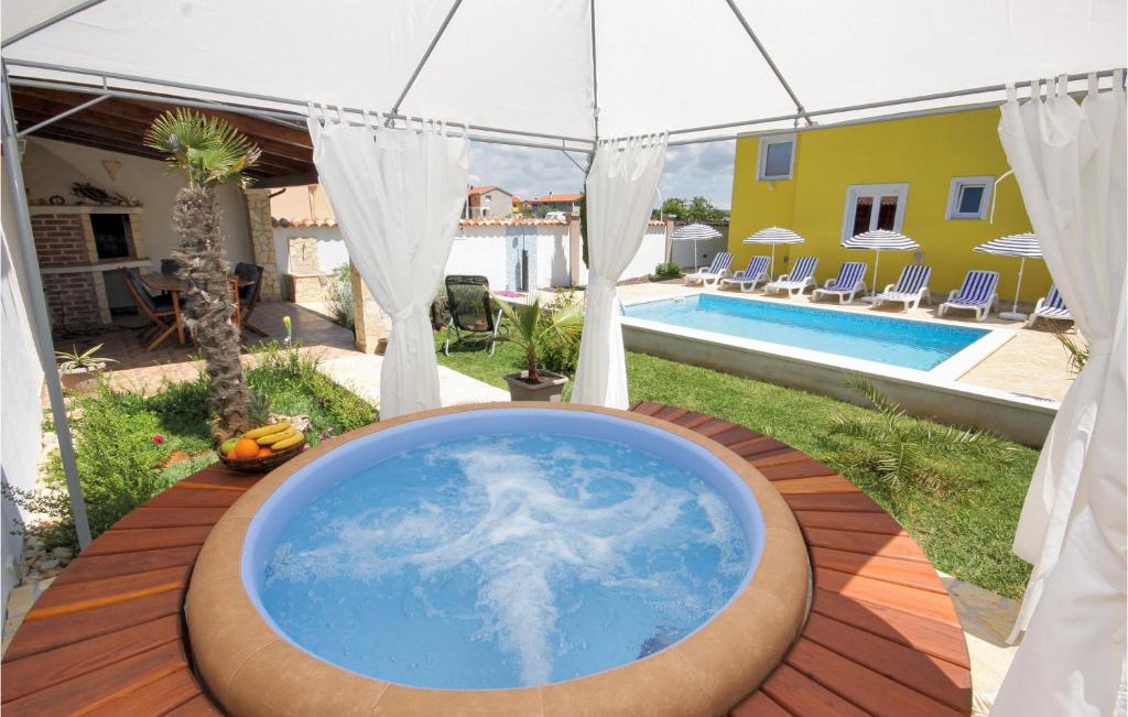 Pet Friendly Home In Pula With Sauna