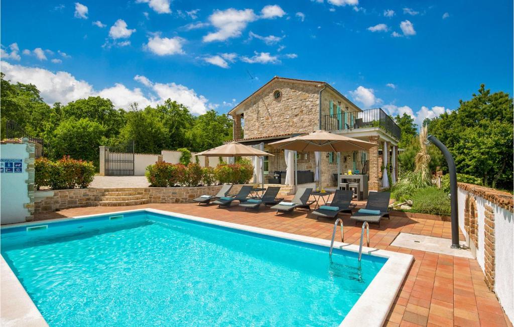 Πισίνα στο ή κοντά στο Villa Iva