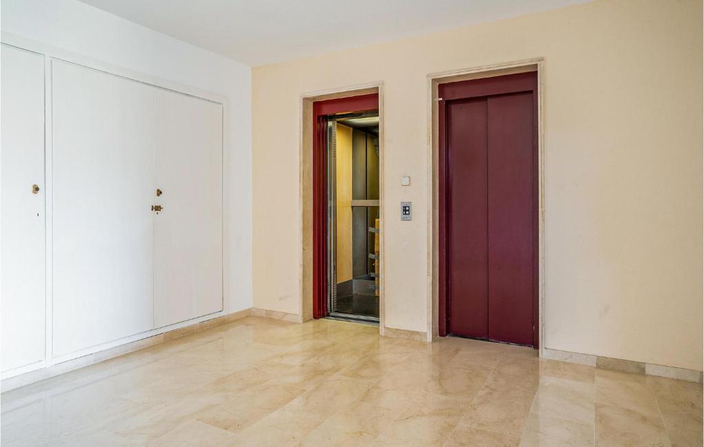 Fotografia z galérie ubytovania Gorgeous Apartment In Estepona v destinácii Estepona
